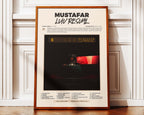Poster minimaliste encadré de Luv Resval Mustafar posé contre un mur bien visible, décoration rap épique.