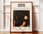 Poster minimaliste encadré de Zamdane Rahma posé contre un mur bien visible, décoration rap introspectif.