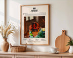 Poster minimaliste encadré de l'album NI accroché au mur dans un salon lumineux et bien visible, design premium.