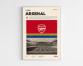 Poster minimaliste encadré d'Arsenal FC bien visible sur fond blanc, logo club de foot Londres, impression premium.