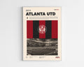Poster minimaliste encadré du club Atlanta United bien visible sur fond blanc, impression premium 300g.